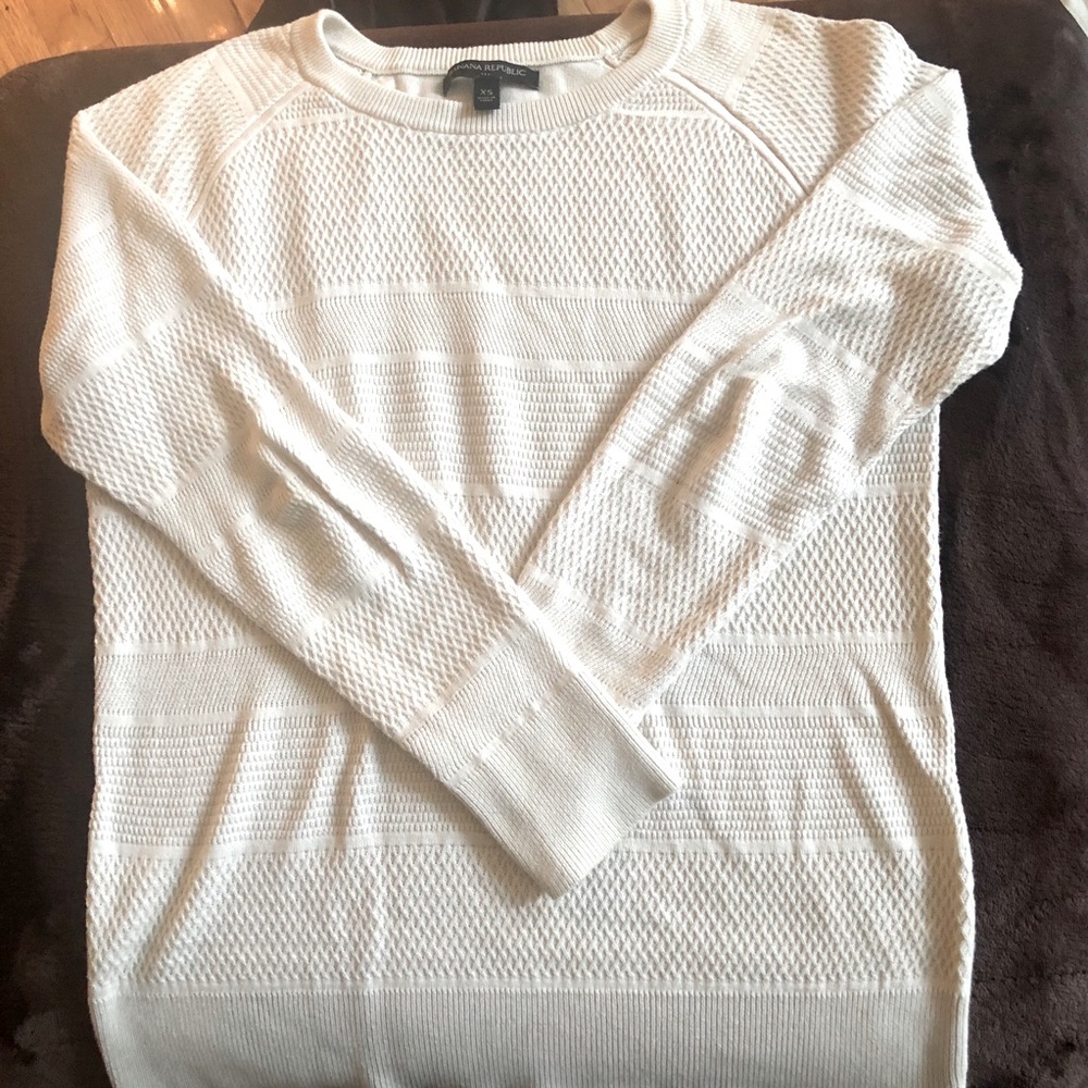 Banana Republic slim cream thin knit sweater XS
